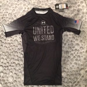 Under Armour heat gear compression shirt Mens sm